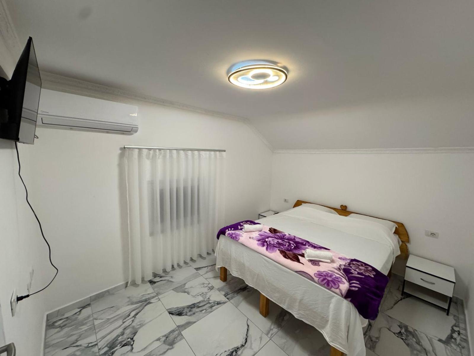 Guest House Besi Firza Extérieur photo