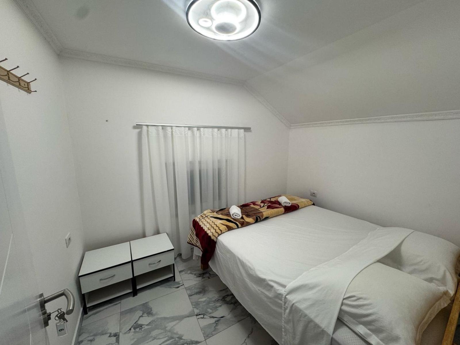 Guest House Besi Firza Extérieur photo